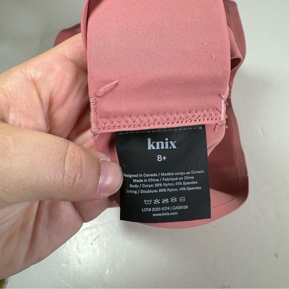 Knix Catalyst Front Zip Sports Bra Size 8+ - Picture 5 of 6